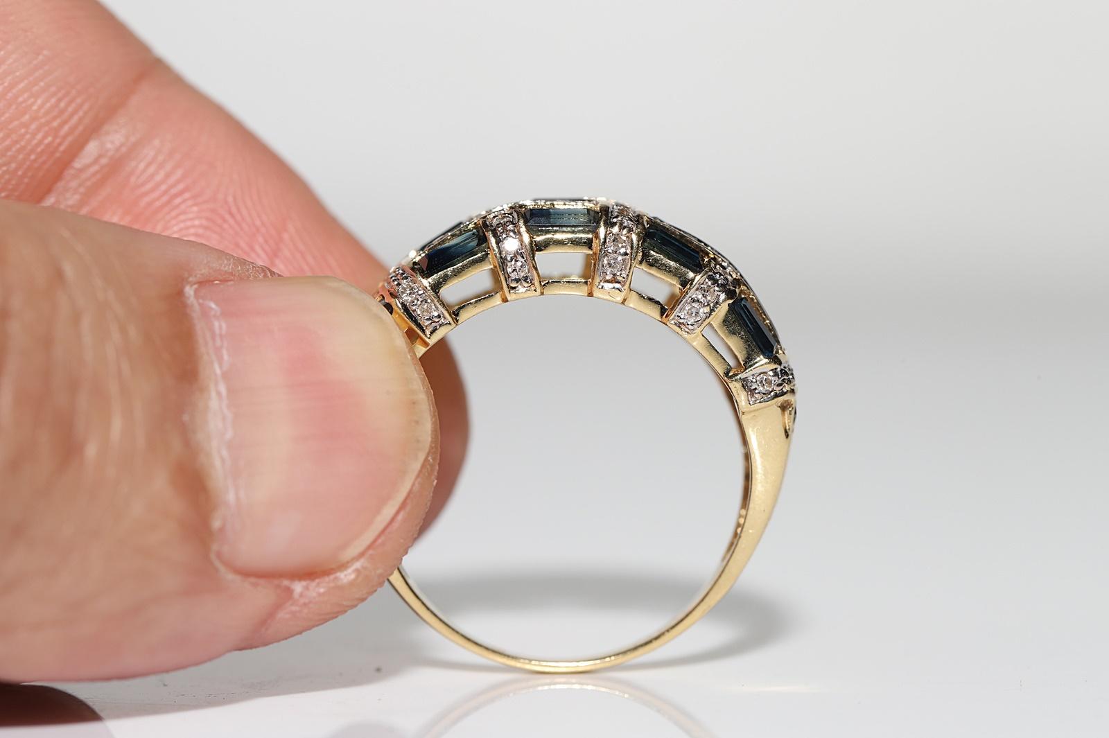 Vintage Circa 1970s 18k Gold Natural Diamond And Sapphire Decorated Strong Ring For Sale 8