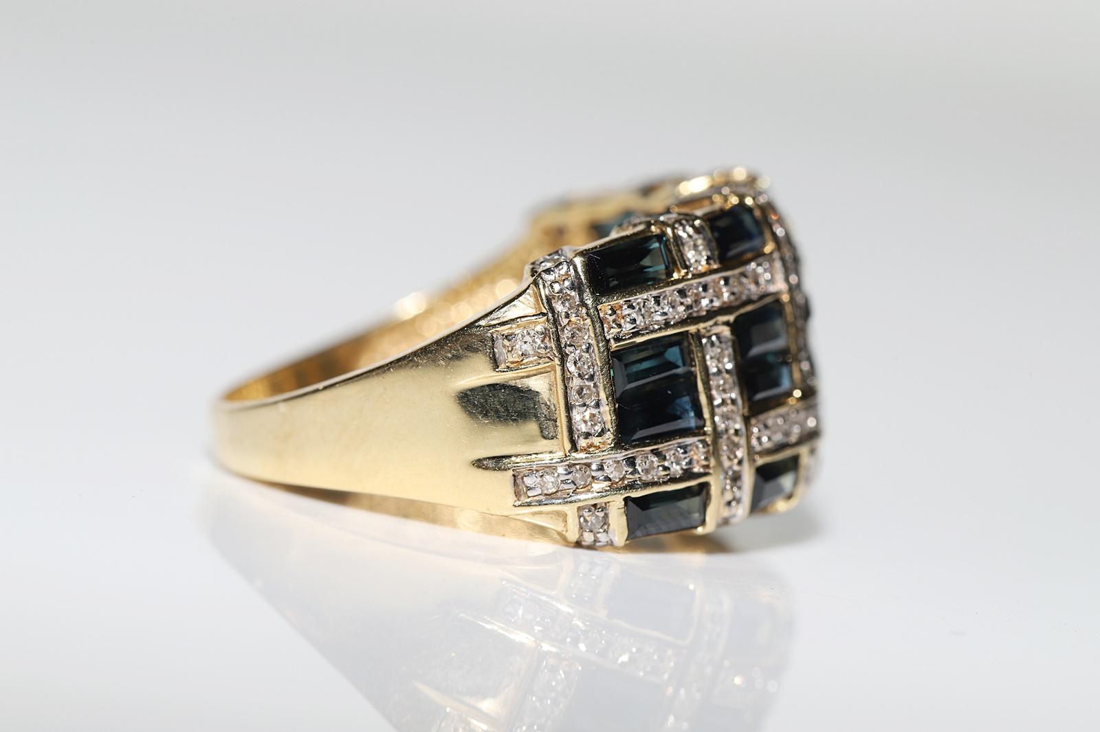 Women's Vintage Circa 1970s 18k Gold Natural Diamond And Sapphire Decorated Strong Ring For Sale