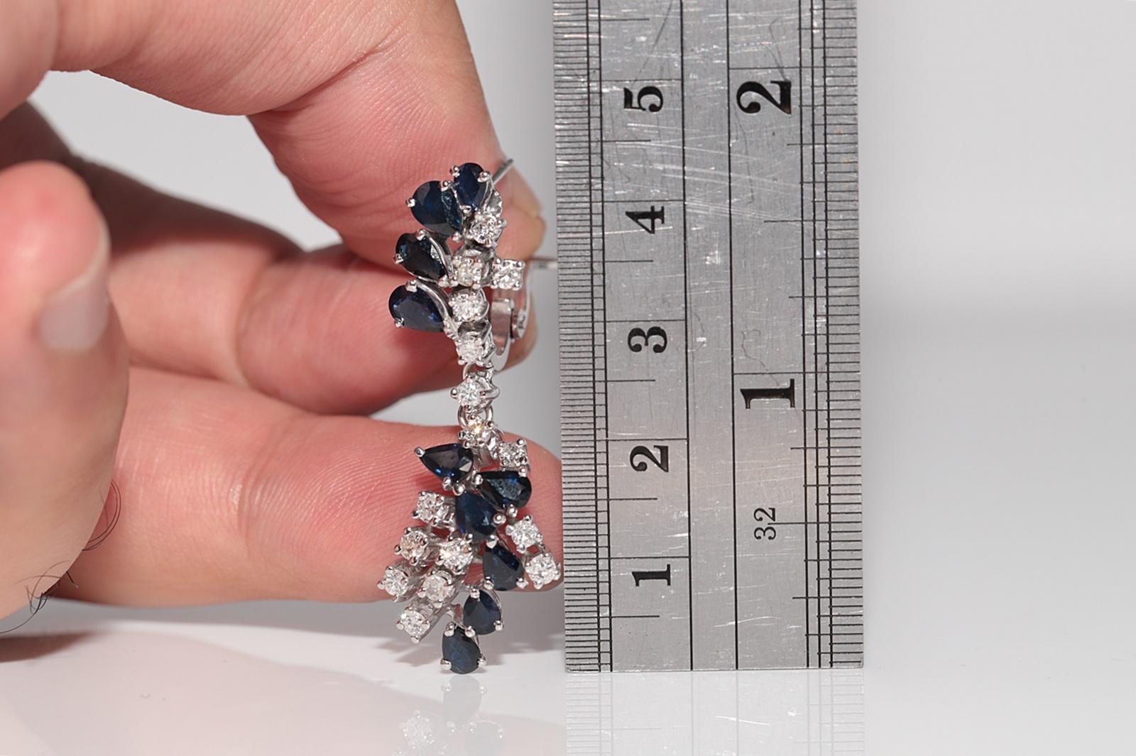 Vintage Circa 1970s 18k Gold Natural Diamond And Sapphire Drop Earring In Good Condition For Sale In Fatih/İstanbul, 34