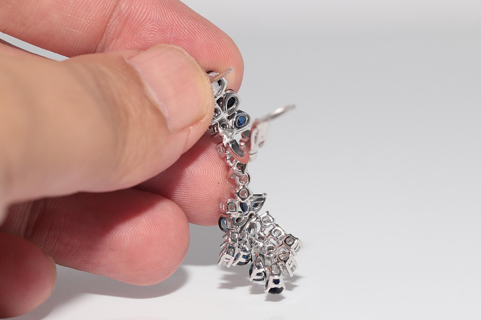 Vintage Circa 1970s 18k Gold Natural Diamond And Sapphire Drop Earring For Sale 2