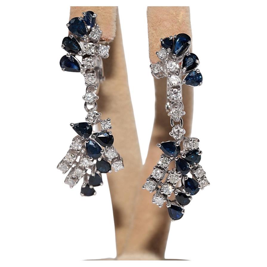 Vintage Circa 1970s 18k Gold Natural Diamond And Sapphire Drop Earring For Sale