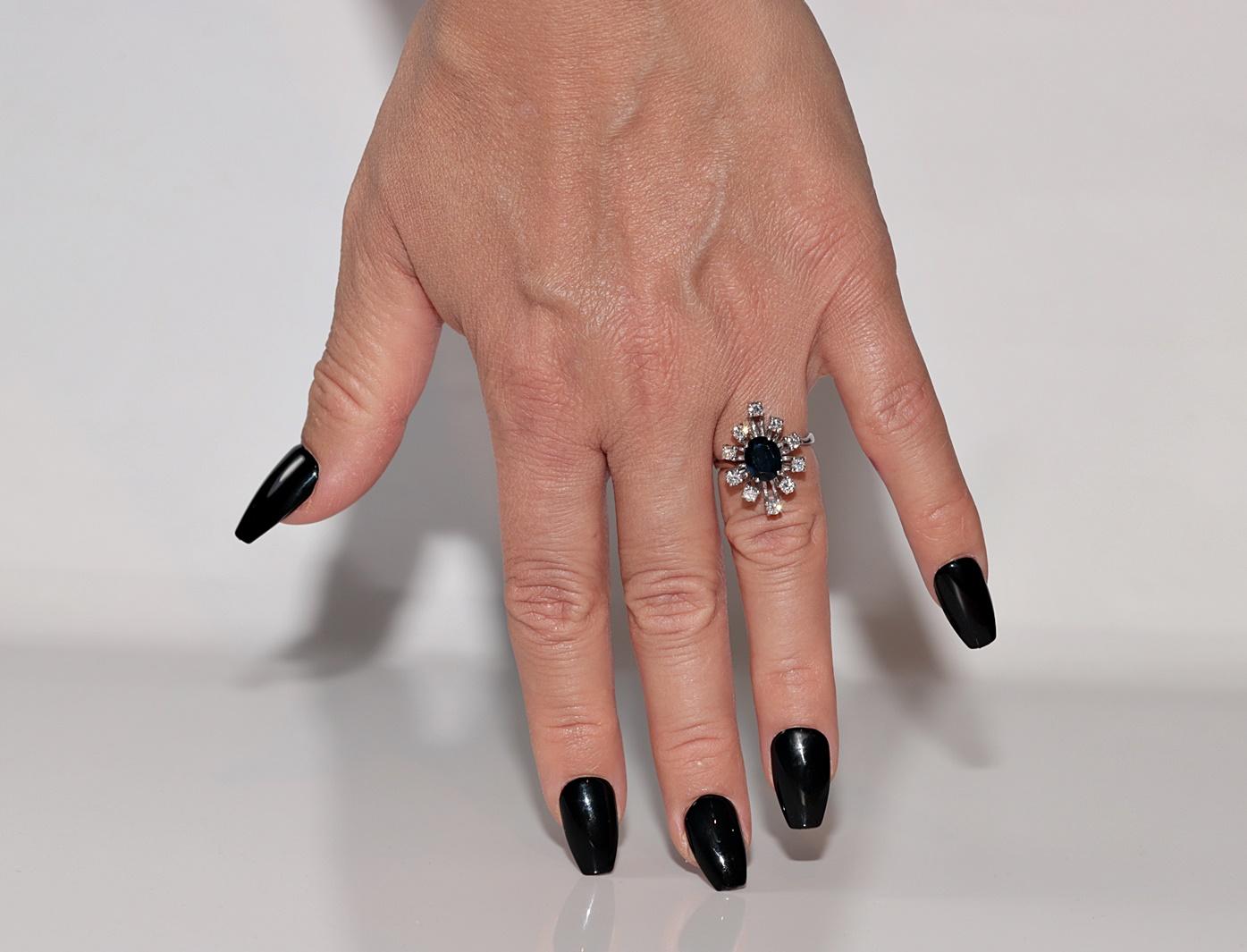 Navette-Ring aus 18 Karat Gold mit natürlichem Diamant und Saphir, Vintage, ca. 1970er Jahre im Angebot 7