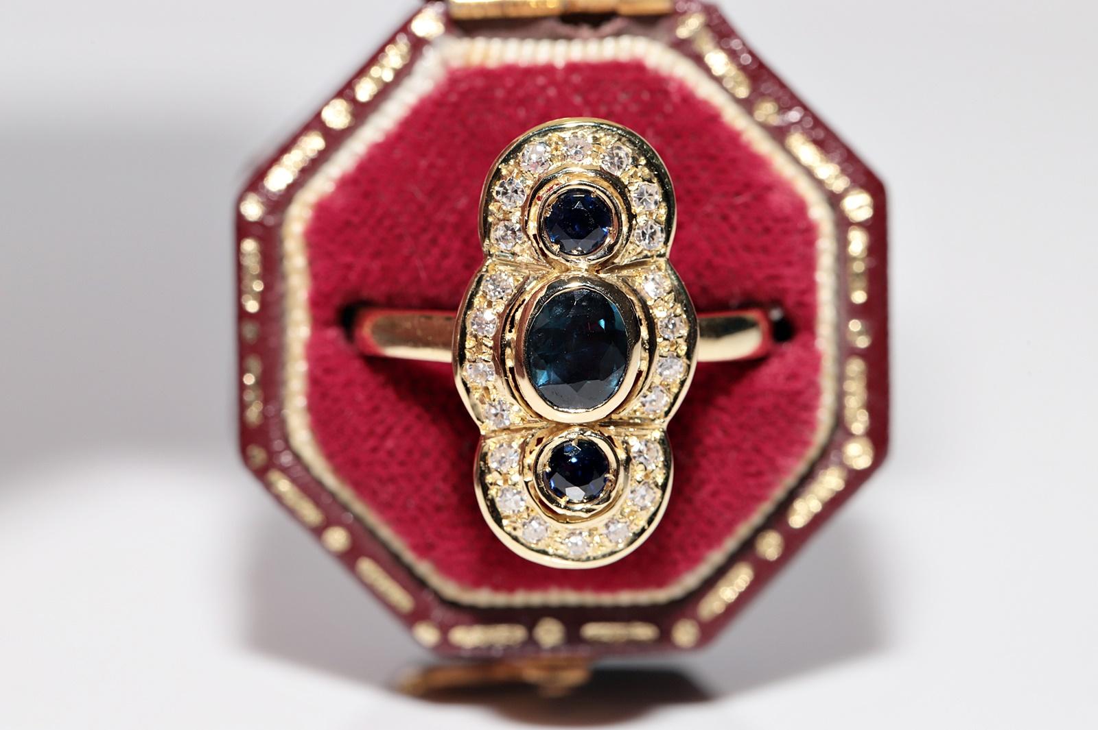 In ottime condizioni.
Il peso totale è di 4,2 grammi.
Totalmente è un diamante da 0,28 carati.
Il diamante ha un colore F-G e una purezza vs-s1.
Totalmente è uno zaffiro da 1 ct.
La misura dell'anello è US 7
Possiamo realizzare qualsiasi
