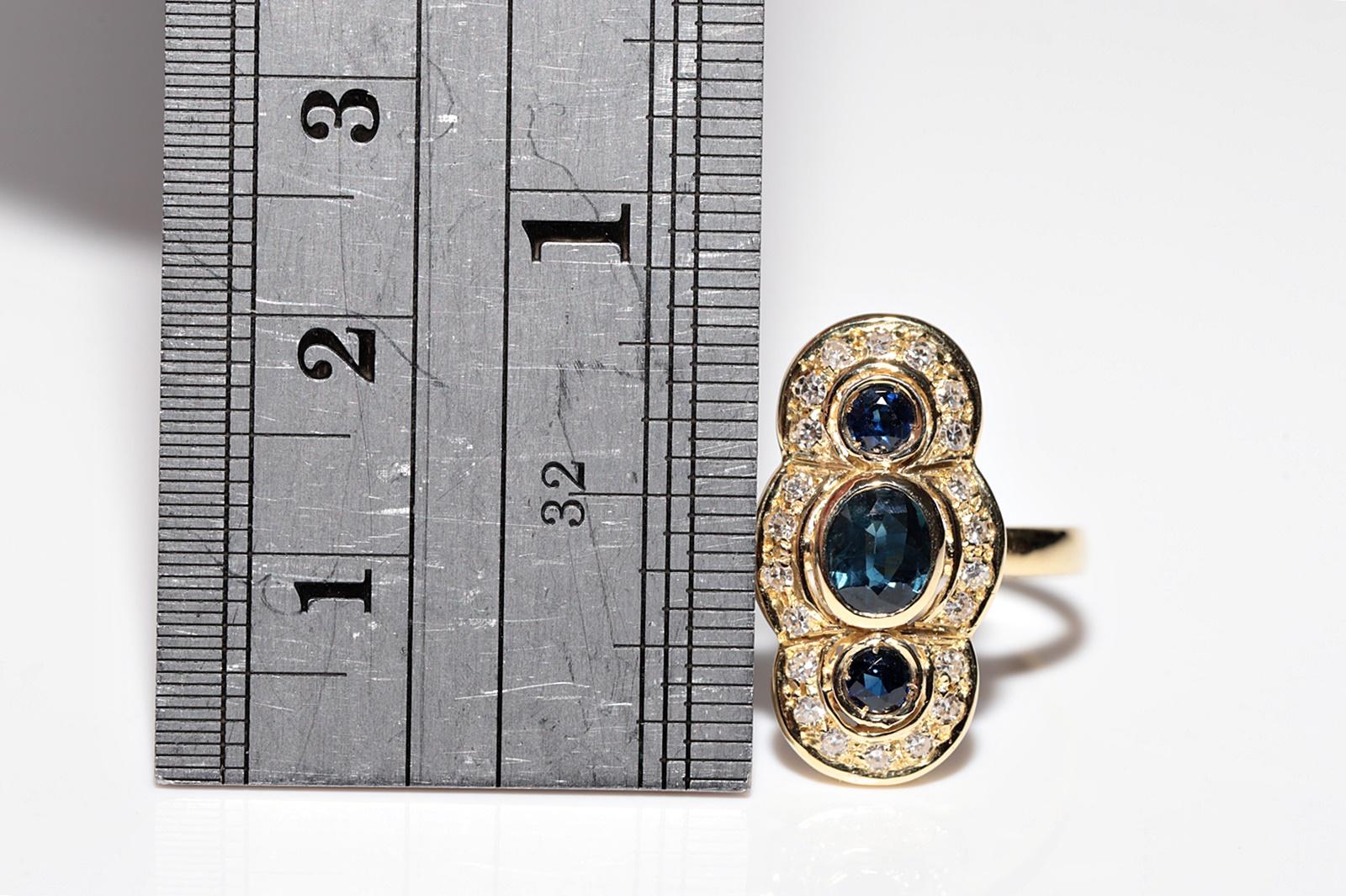 Taglio singolo Anello Navette con diamanti naturali e zaffiri in oro 18 carati, vintage, circa anni '70 in vendita
