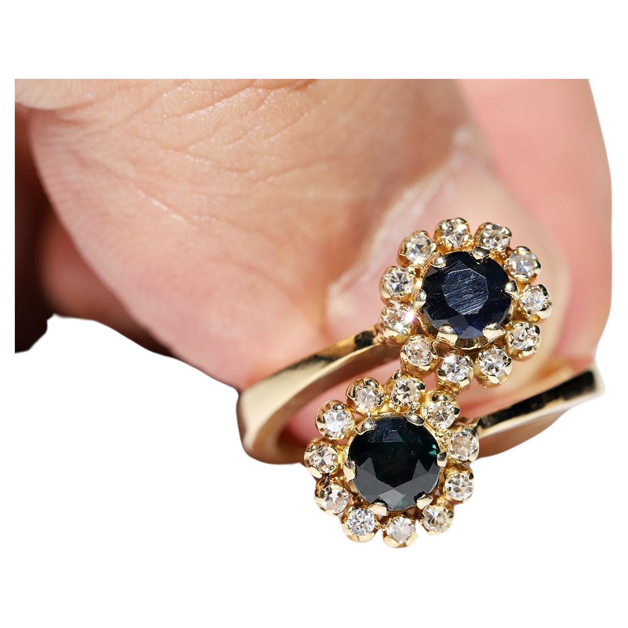 Vintage Circa 1970s 18k Gold Natural Diamond And Sapphire Ring For Sale