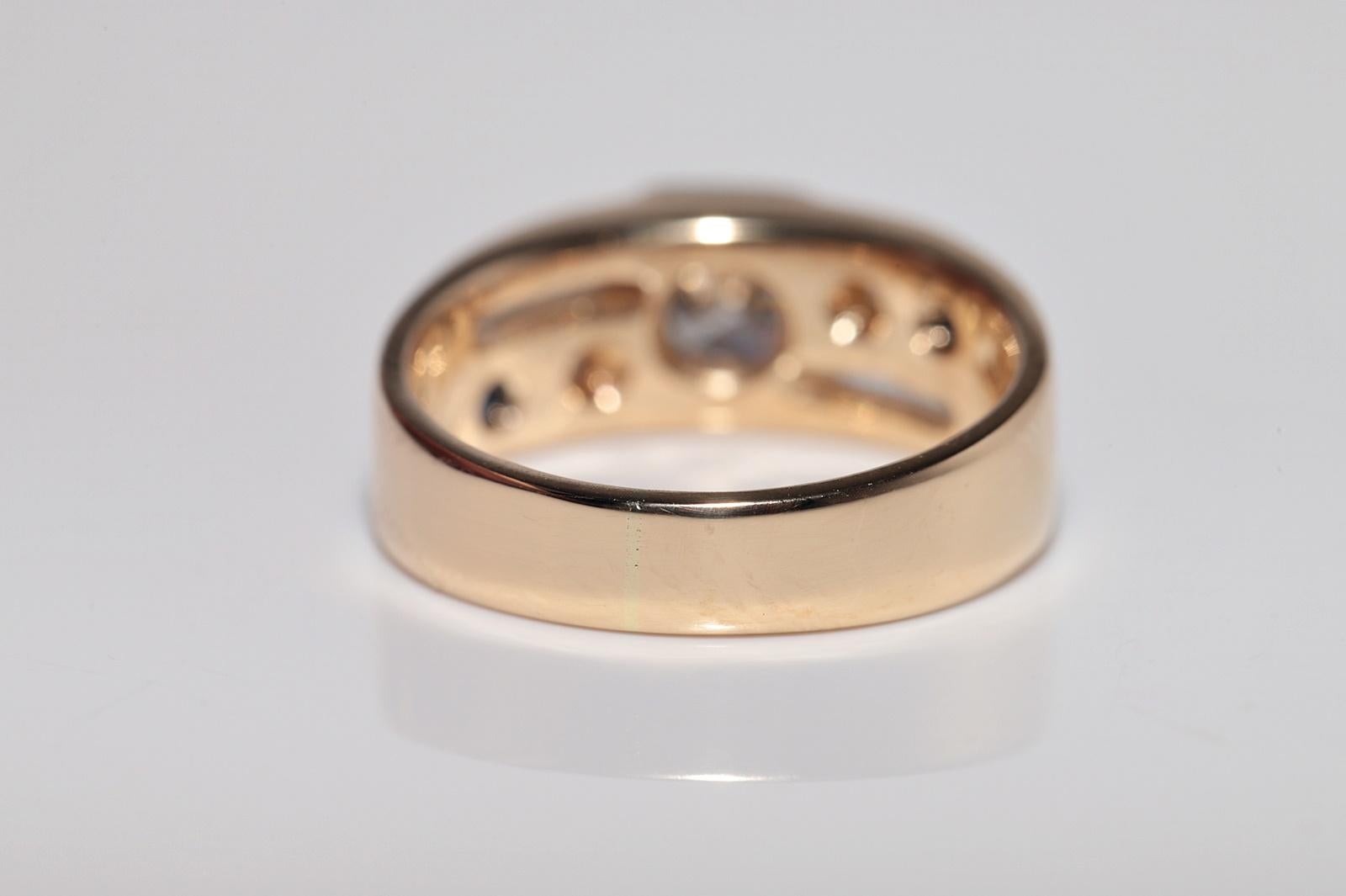 Anello solitario con diamante naturale e zaffiro in oro 18 carati, vintage, circa anni '70 in vendita 6