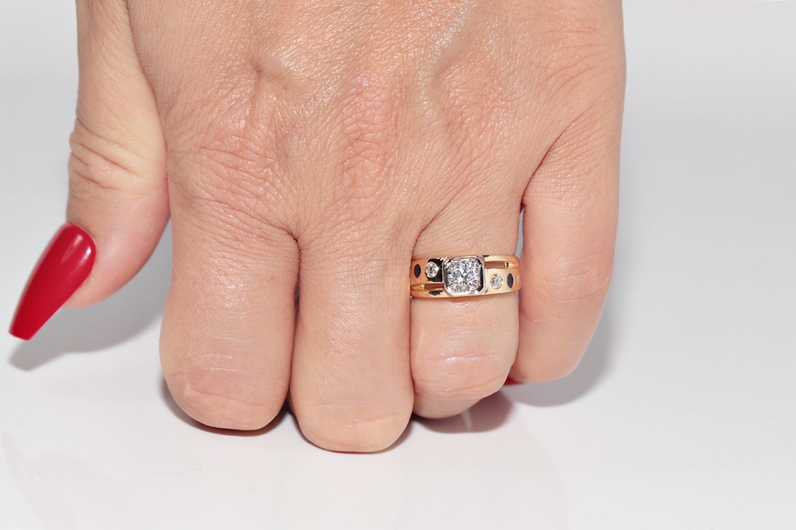 Anello solitario con diamante naturale e zaffiro in oro 18 carati, vintage, circa anni '70 in vendita 12