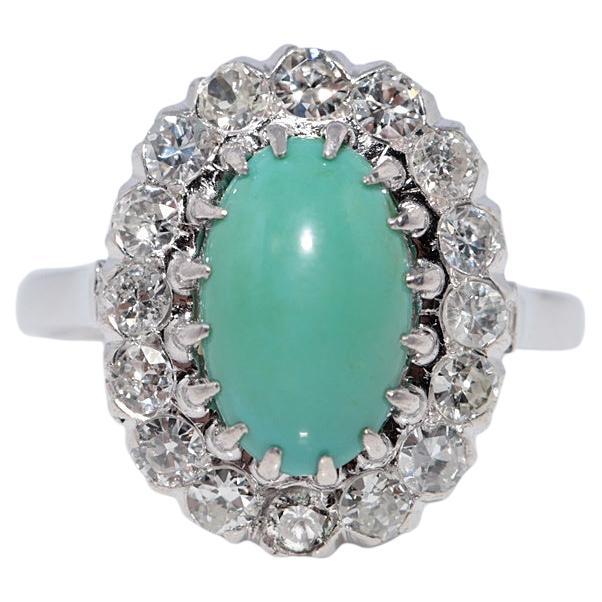 Vintage Circa 1970s 18k Gold Natural Diamond And Turquoise Decorated Ring