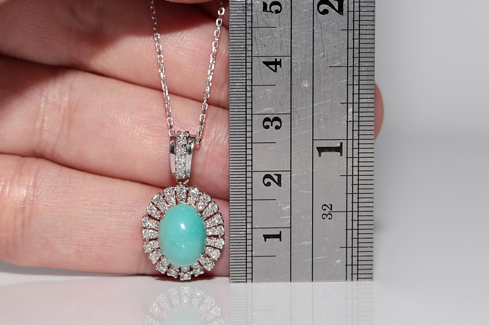 Vintage Circa 1970s 18k Gold Natural Diamond And Turquoise Pendant Necklace For Sale 6