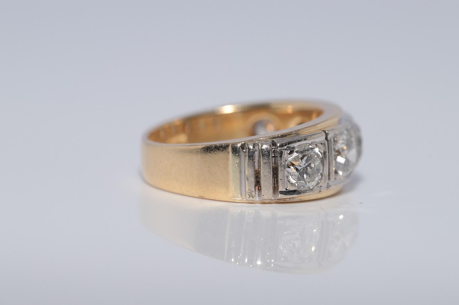 Anello a fascia decorato con diamanti naturali in oro 18k, CIRCA ANNI 70 in vendita 4