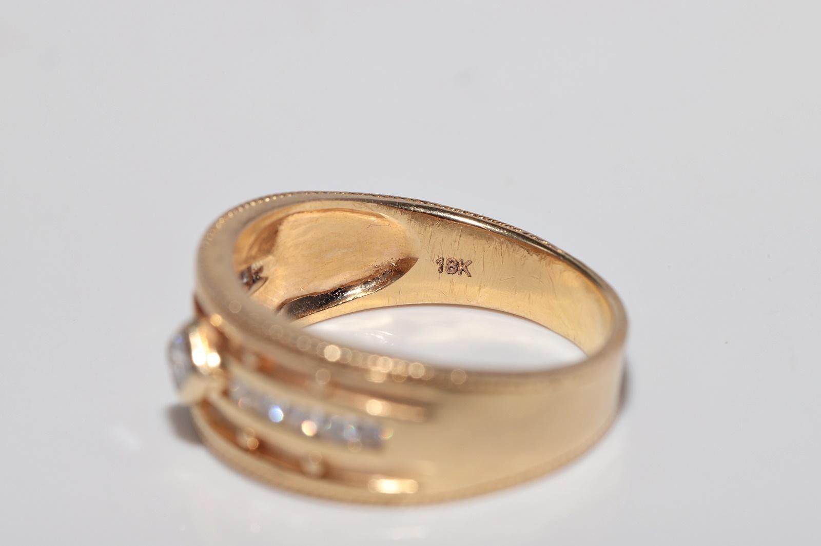 Vintage Circa 1970er Jahre 18k Gold Natürlicher Diamant Dekorierter Ring mit natürlichem Diamant im Angebot 7