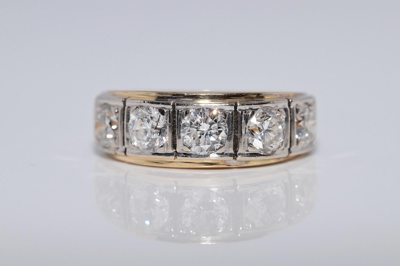 Anello a fascia decorato con diamanti naturali in oro 18k, CIRCA ANNI 70 in vendita 2