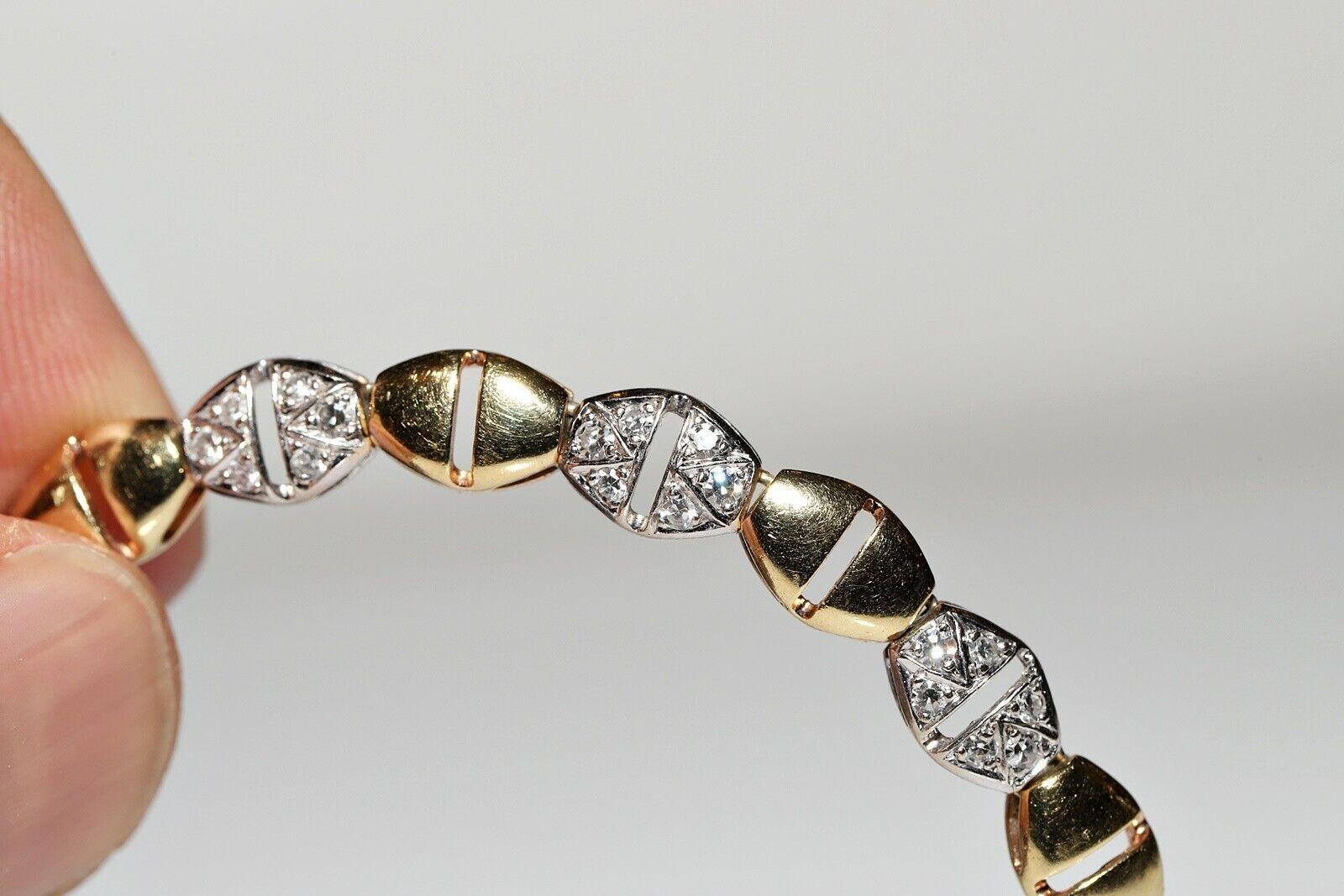Vintage Circa 1970s 18k Gold Natural Diamond Decorated Bracelet For Sale 5