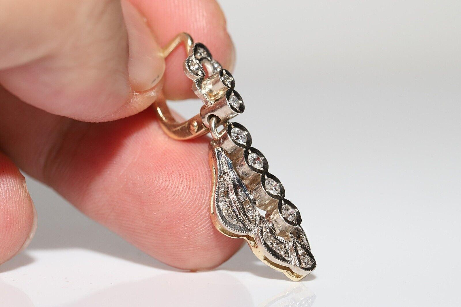 Vintage Circa 1970er Jahre 18k Gold Natürlicher Diamant Dekorierter Tropfenohrring (Brillantschliff) im Angebot