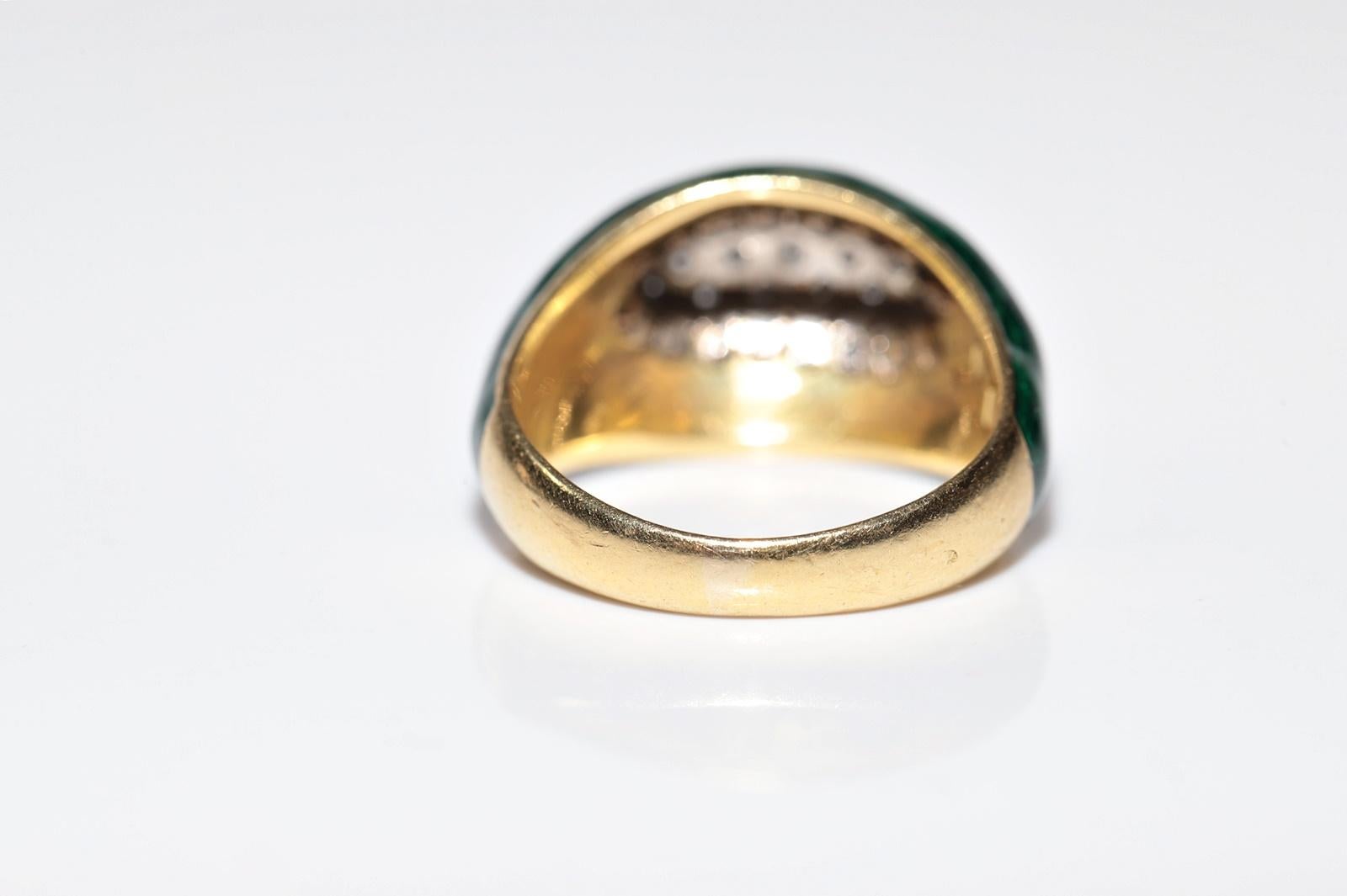 Vintage Circa 1970s 18k Gold Natural Diamond Decorated Enamel Ring For Sale 9