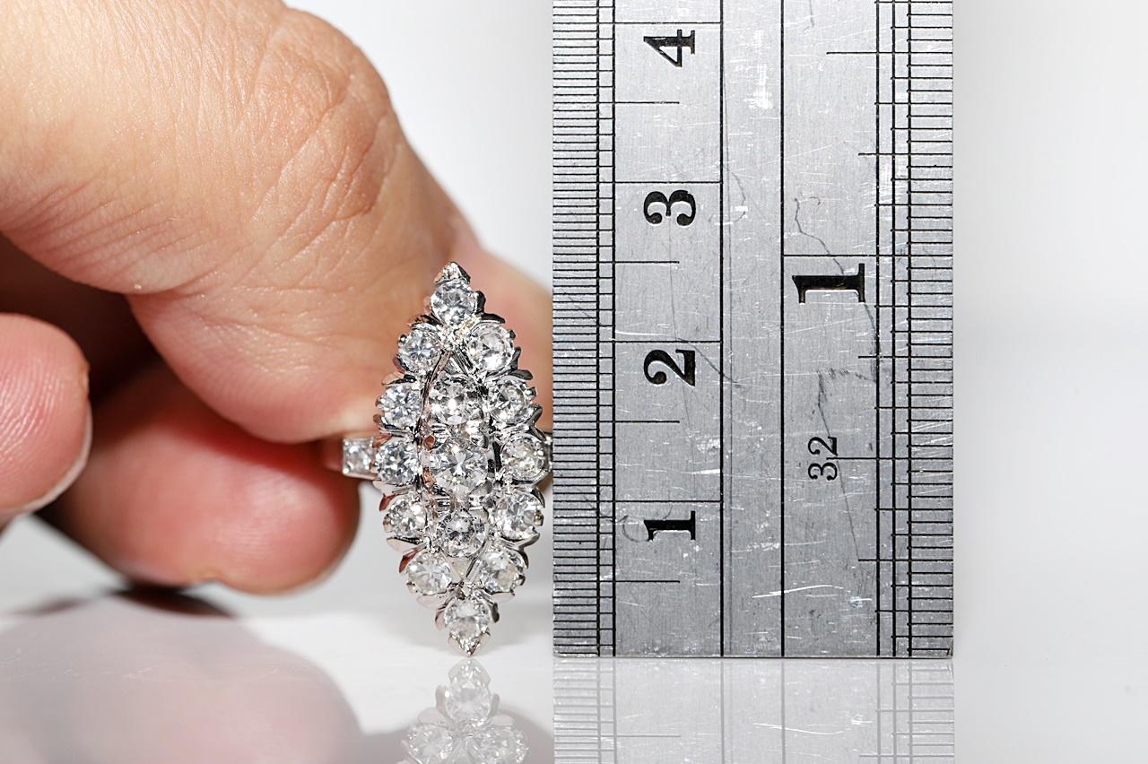 Vintage Circa 1970er Jahre 18k Gold Natürlicher Diamant Dekorierter Navette Ring mit Diamanten  im Angebot 6
