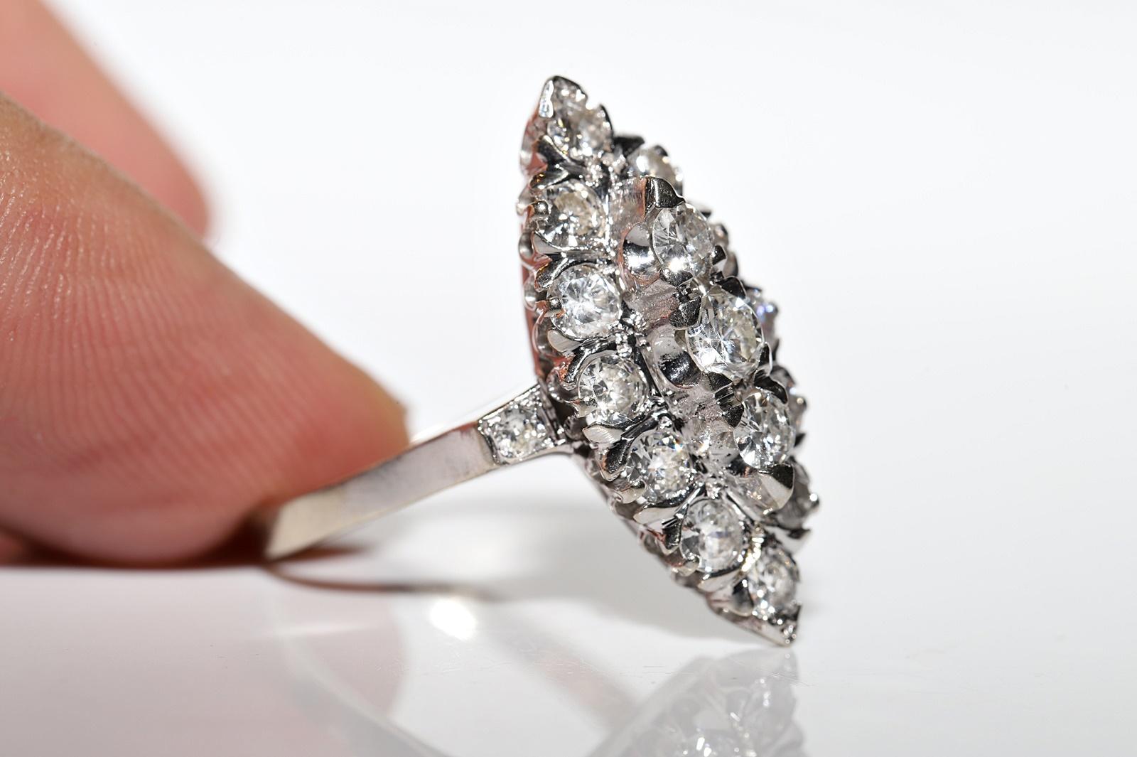 Vintage Circa 1970er Jahre 18k Gold Natürlicher Diamant Dekorierter Navette Ring mit Diamanten  im Angebot 7