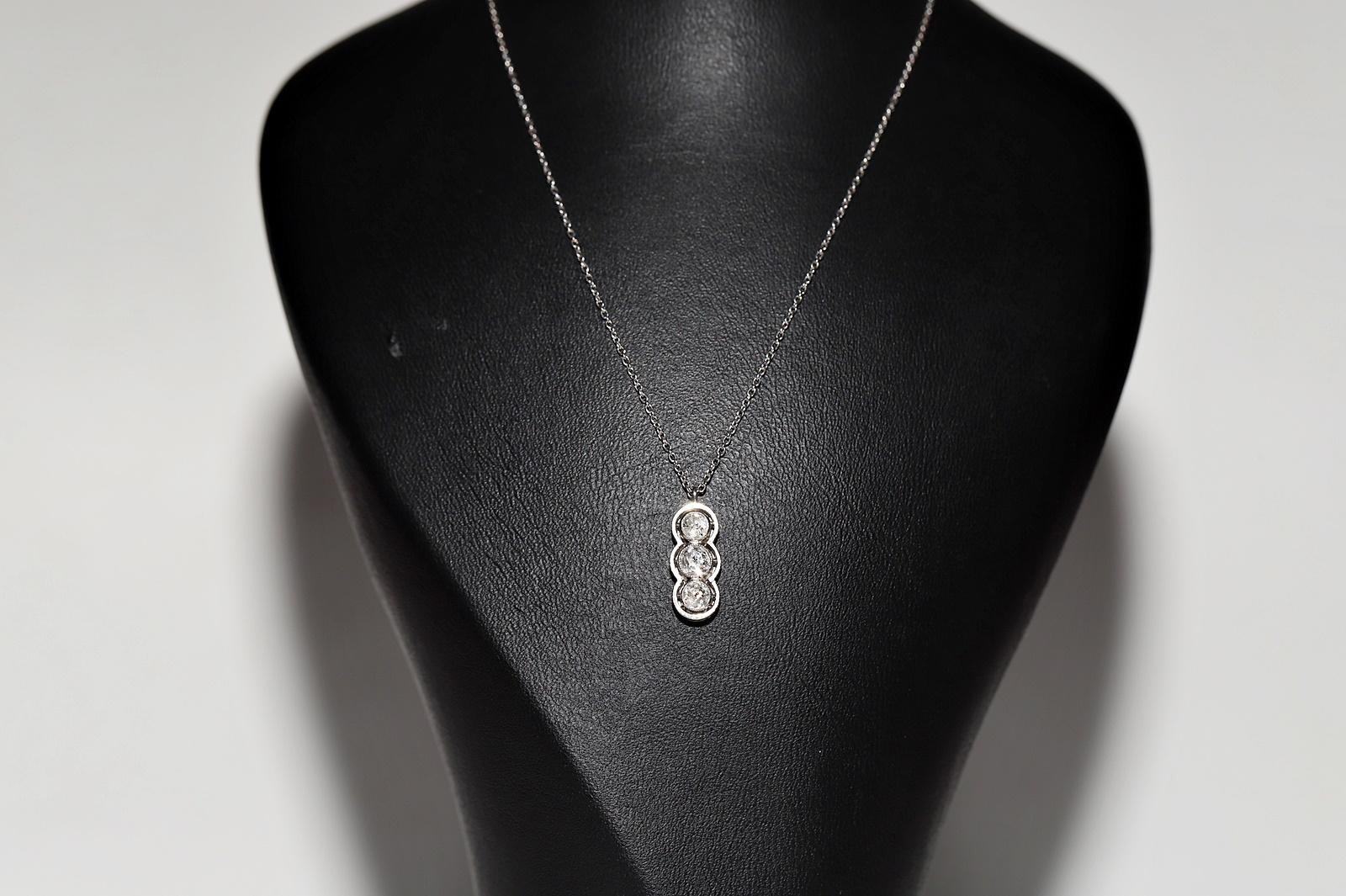 Vintage CIRCA 1970er Jahre 18k Gold natürlichen Diamanten verziert Anhänger Halskette (Retro) im Angebot