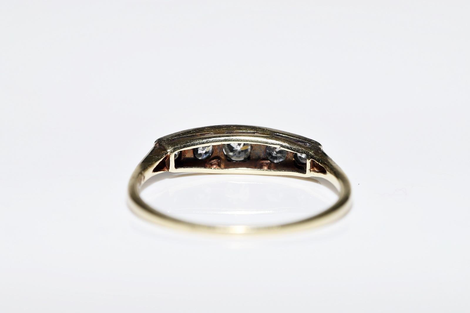 Vintage Circa 1970er Jahre 18k Gold Natürlicher Diamant Dekorierter Vintage-Ring im Angebot 5