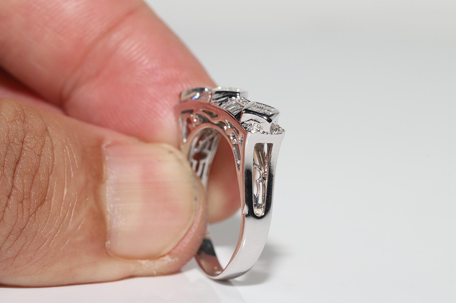 Vintage Circa 1970s 18k Gold Natural Diamond Decorated Ring For Sale 6