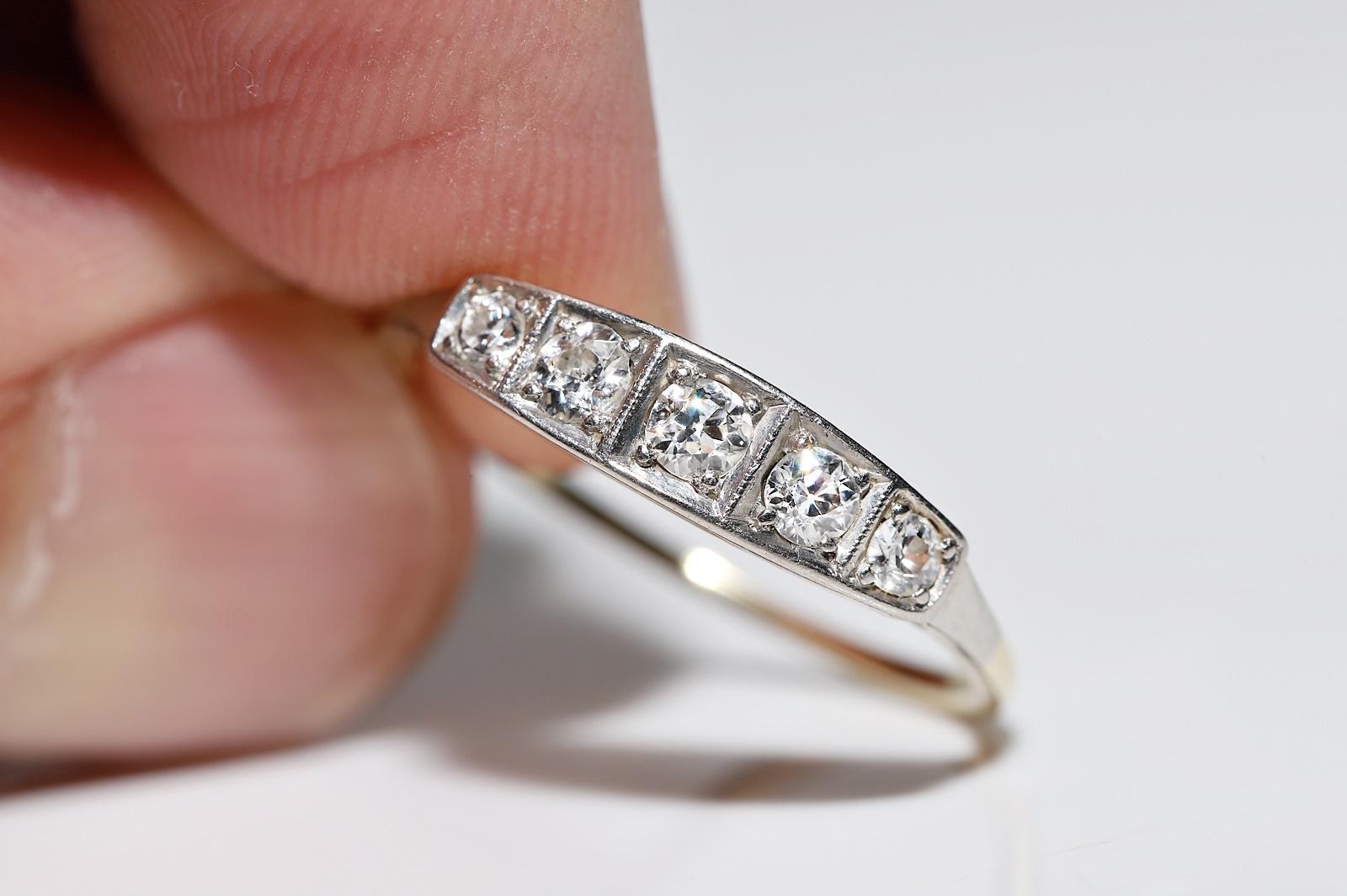 Vintage Circa 1970er Jahre 18k Gold Natürlicher Diamant Dekorierter Vintage-Ring  im Angebot 8