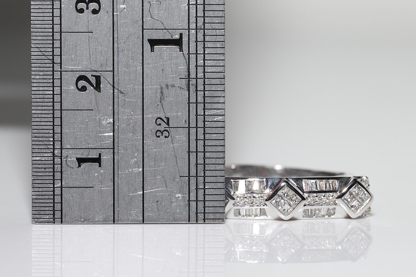 Vintage Circa 1970s 18k Gold Natural Diamond Decorated Ring For Sale 1