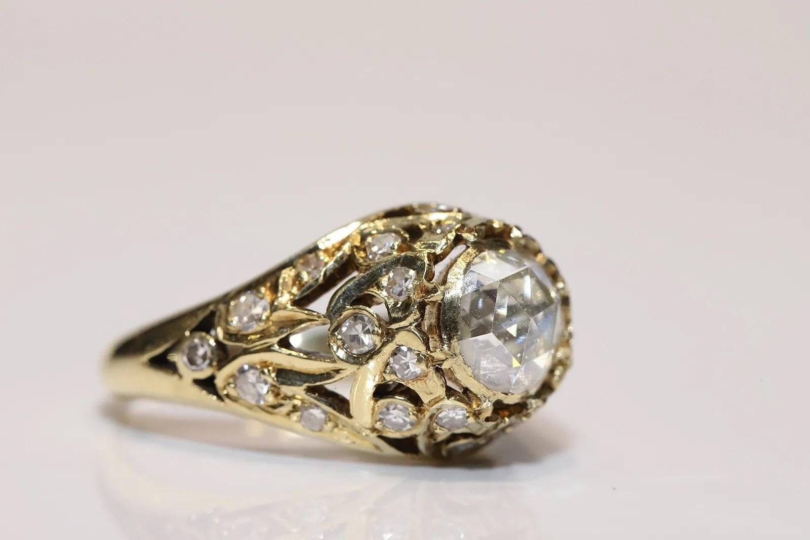 Vintage Circa 1970s 18k Gold Natural Diamond Decorated Ring For Sale 3