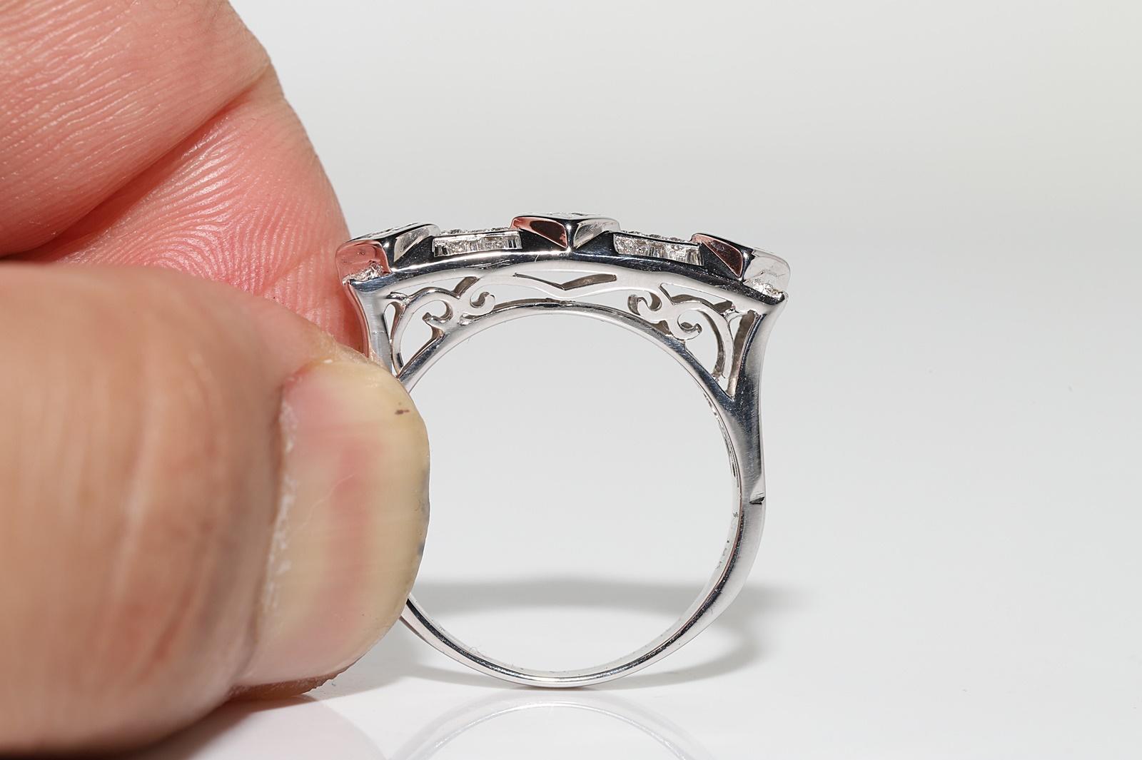 Vintage Circa 1970s 18k Gold Natural Diamond Decorated Ring For Sale 3