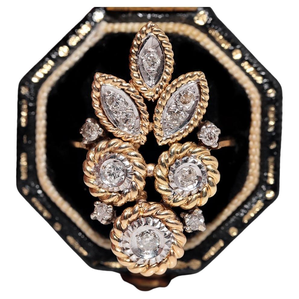 Vintage Circa 1970s 18k Gold Natural Diamond Decorated Rope Design Ring
