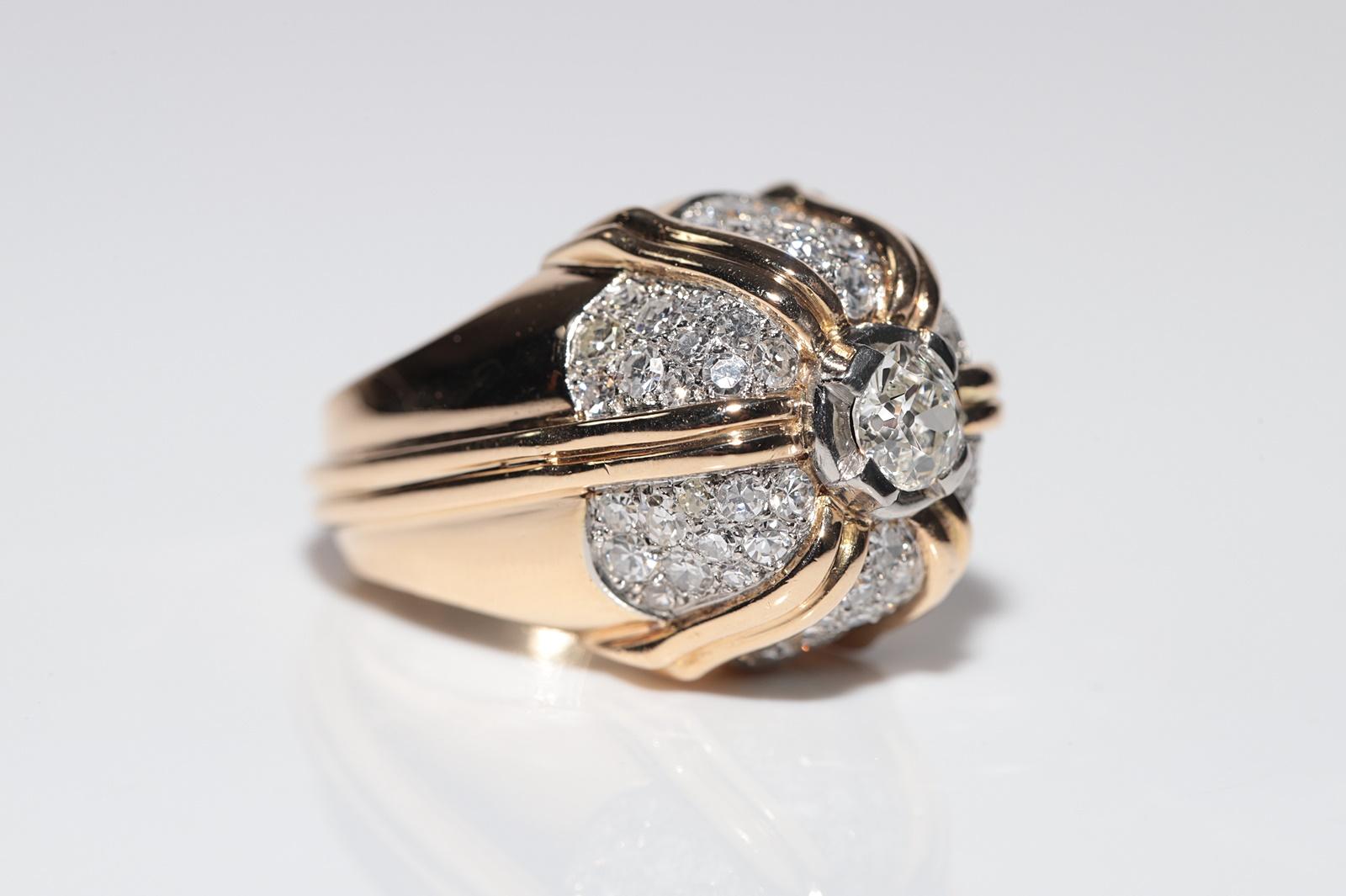 Vintage Circa 1970s Anillo TANQUE Fuerte Decorado con Diamantes Naturales en Oro de 18k Talla antigua en venta