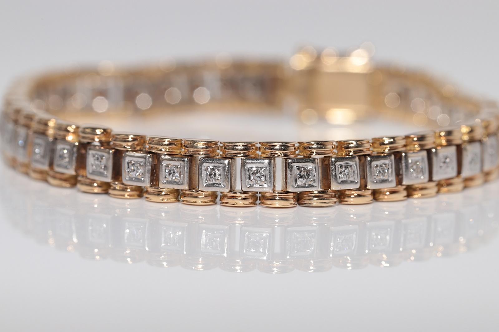 Vintage Circa 1970er Jahre 18k Gold Natürliches Diamant Dekoriertes Tennisarmband im Zustand „Gut“ im Angebot in Fatih/İstanbul, 34