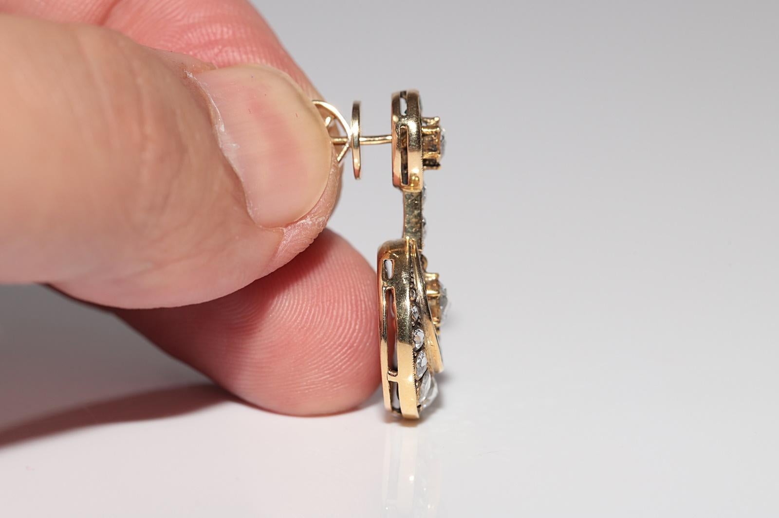 Vintage Circa 1970s 18k Gold Natural Rose Cut Diamond And Emerald Drop Earring For Sale 3