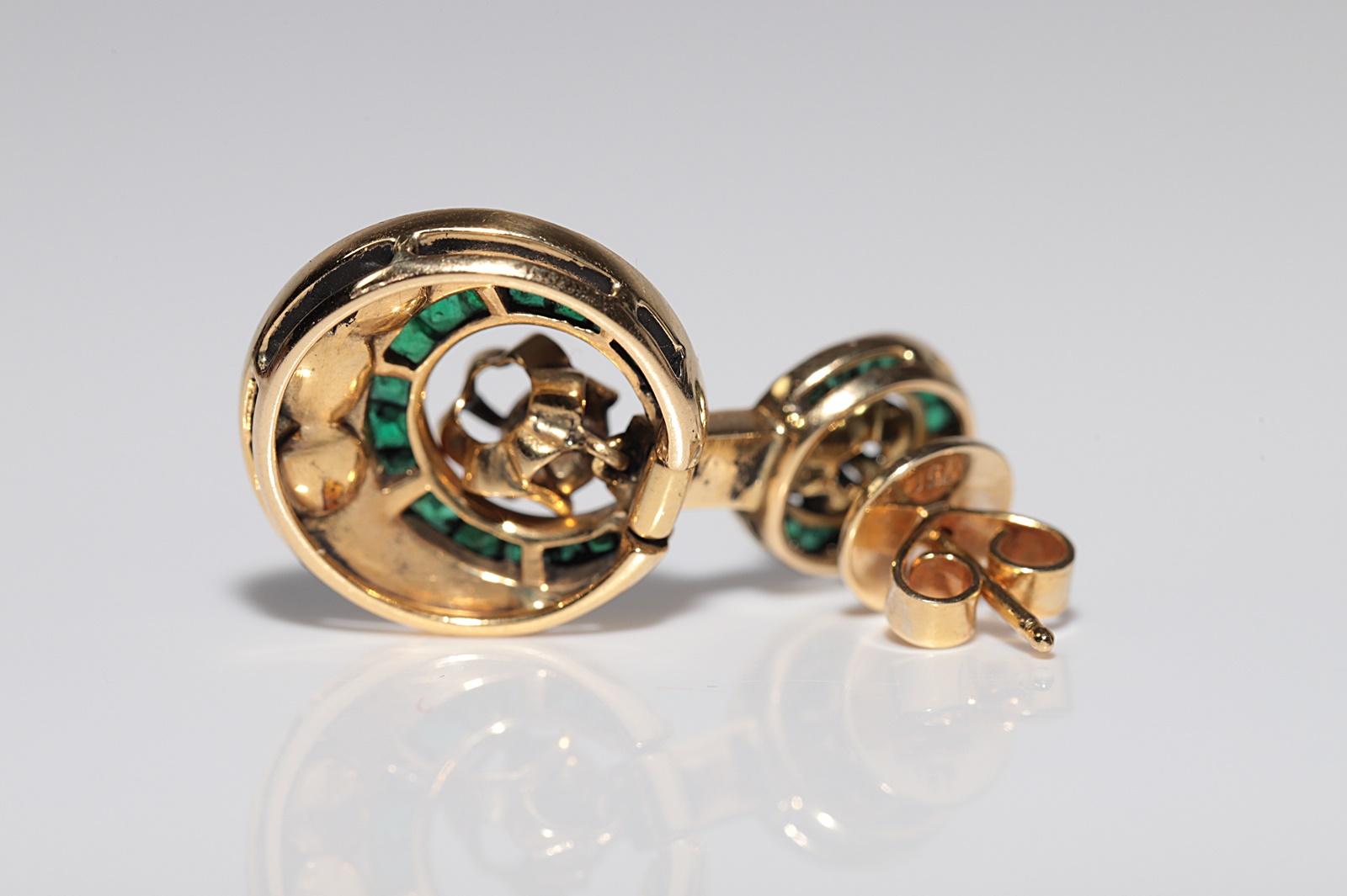 Vintage Circa 1970s 18k Gold Natural Rose Cut Diamond And Emerald Drop Earring For Sale 4
