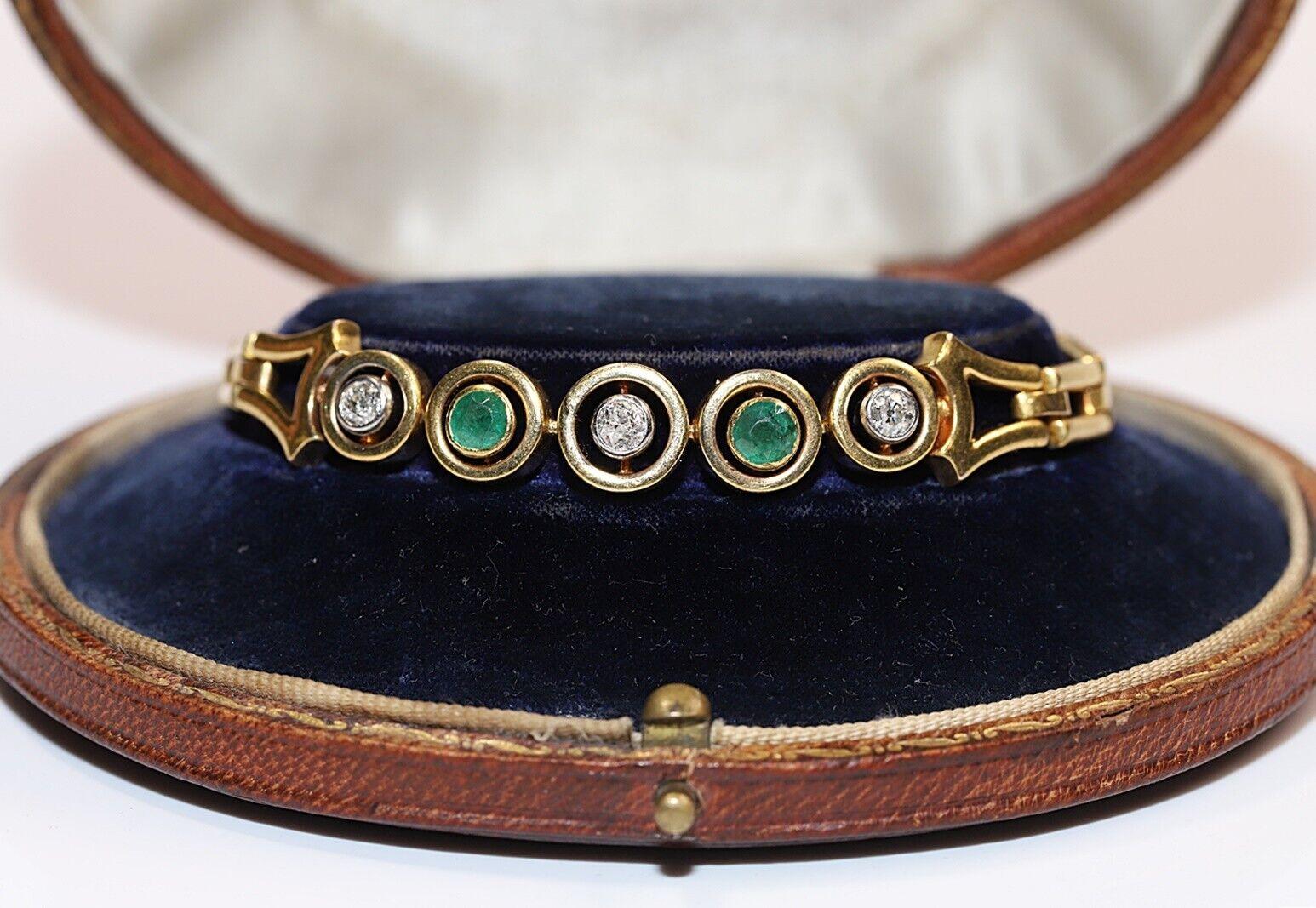 Bracelet tennis vintage des années 1970, 18 carats, diamants naturels taille ancienne et émeraudes en vente 7