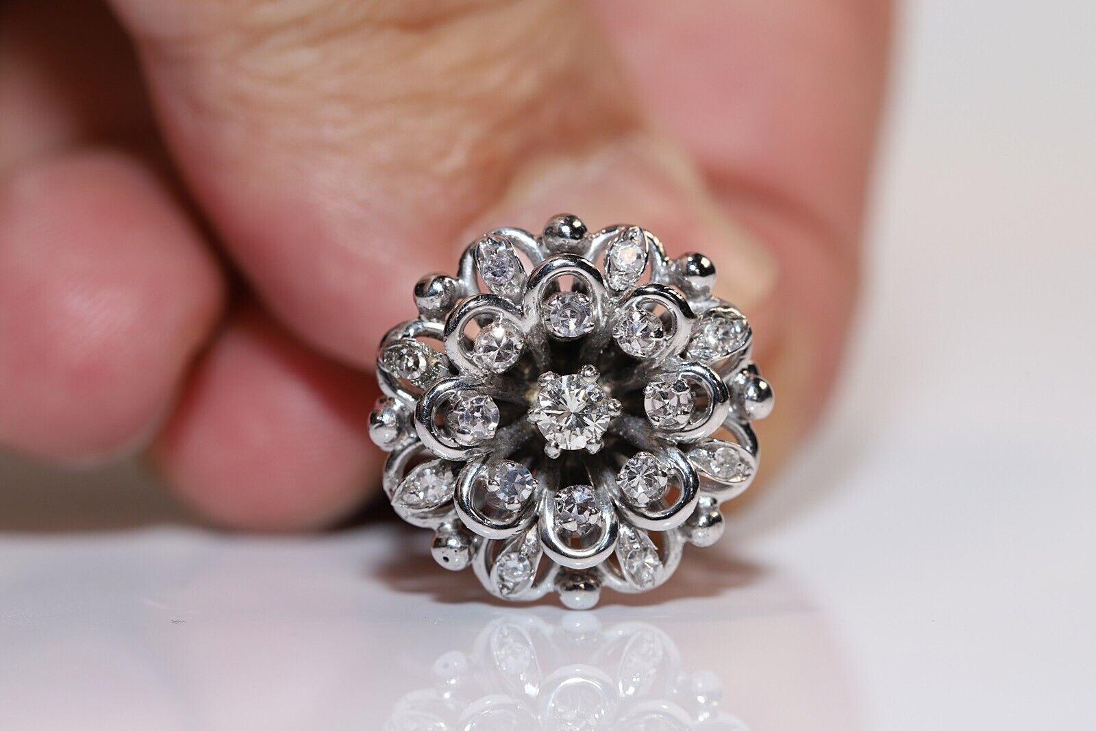 Vintage Circa 1970er Jahre 18k Weißgold natürlicher Diamant-Dekorierter Ring im Zustand „Gut“ im Angebot in Fatih/İstanbul, 34