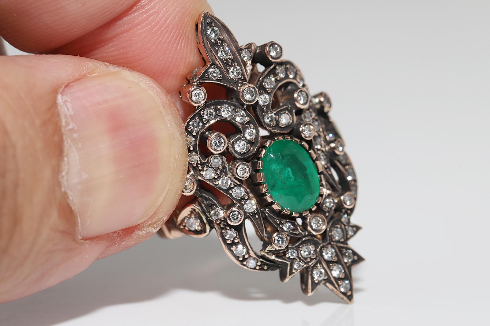 Vintage Circa 1970s 8k Gold Natural Diamond And Emerald Decorated Navette Ring For Sale 3