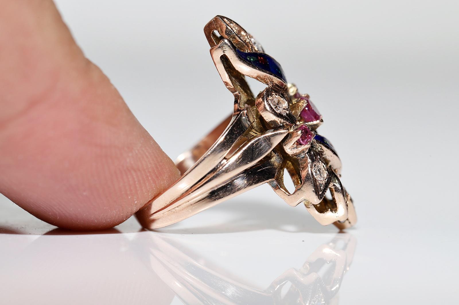 Vintage CIRCA 1970s 8k Gold natürlichen Diamanten und Rubin dekoriert Emaille-Ring im Angebot 4