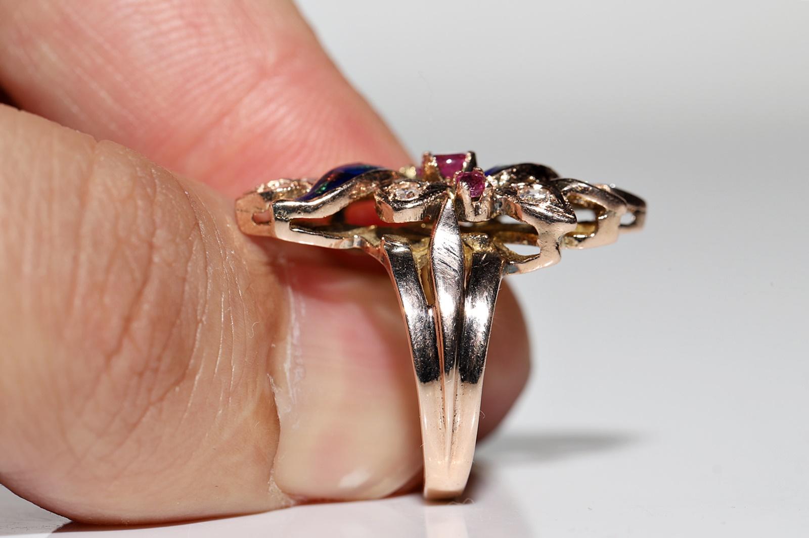 Vintage Circa 1970s 8k Gold Natural Diamond And Ruby Decorated Enamel Ring For Sale 2