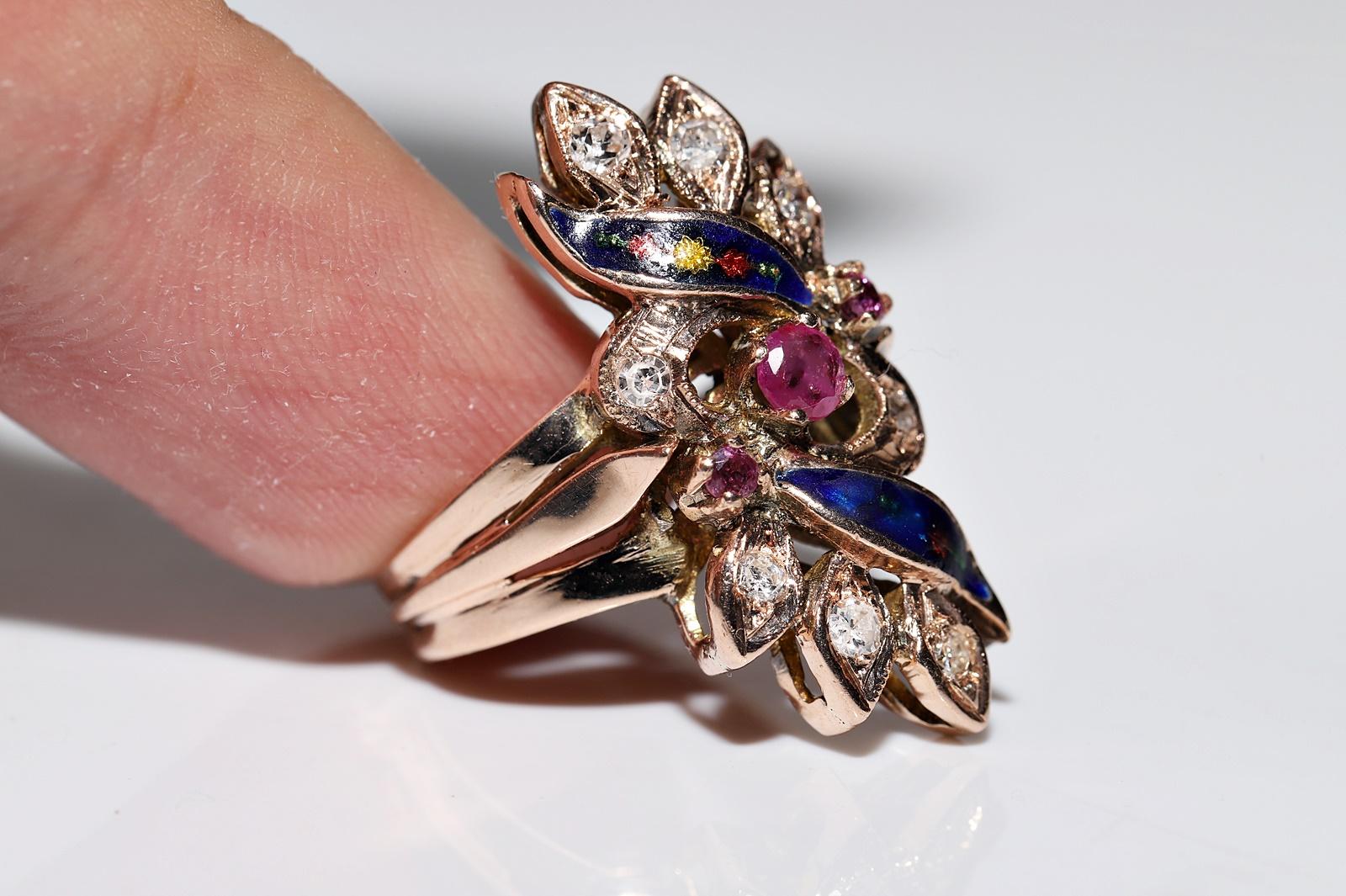 Vintage CIRCA 1970s 8k Gold natürlichen Diamanten und Rubin dekoriert Emaille-Ring im Angebot 3