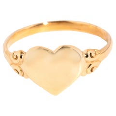 Vintage circa 1970s 9 Carat Yellow Gold Heart-Shaped Love Signet Ring