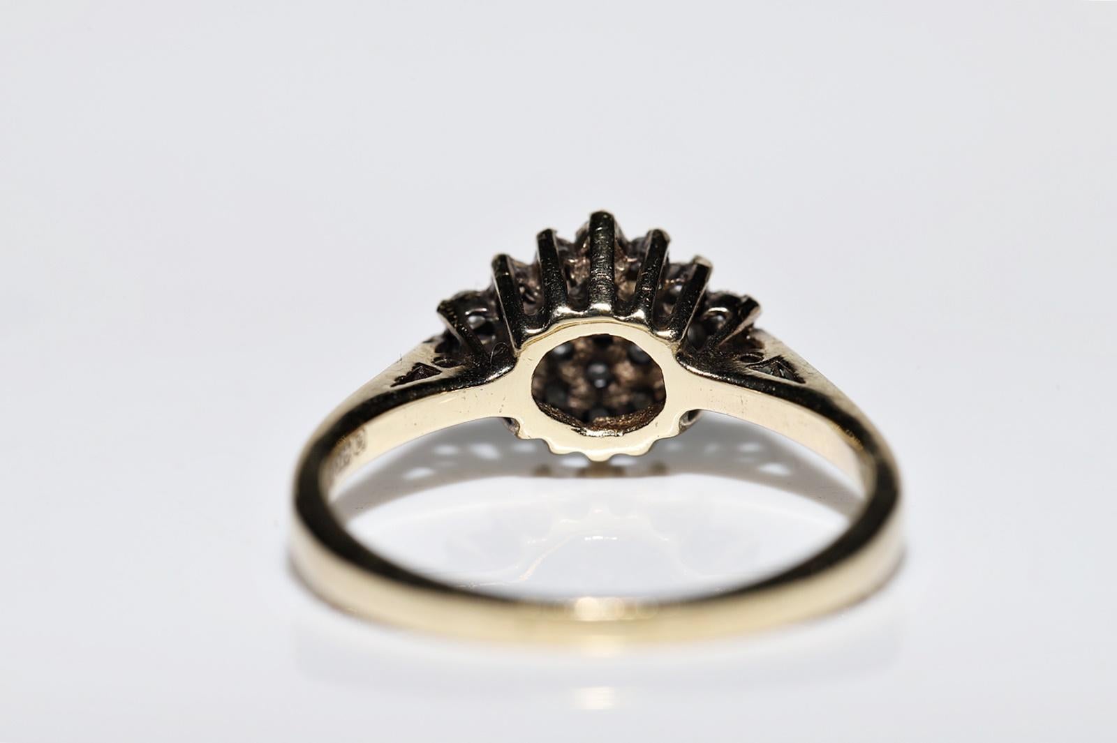 Vintage Circa 1970s 9k Gold Natural Diamond Decorated Ring  For Sale 4