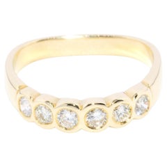 Vintage CIRCA anni '70 Anello con cinque pietre di diamante brillante in oro giallo 18 carati