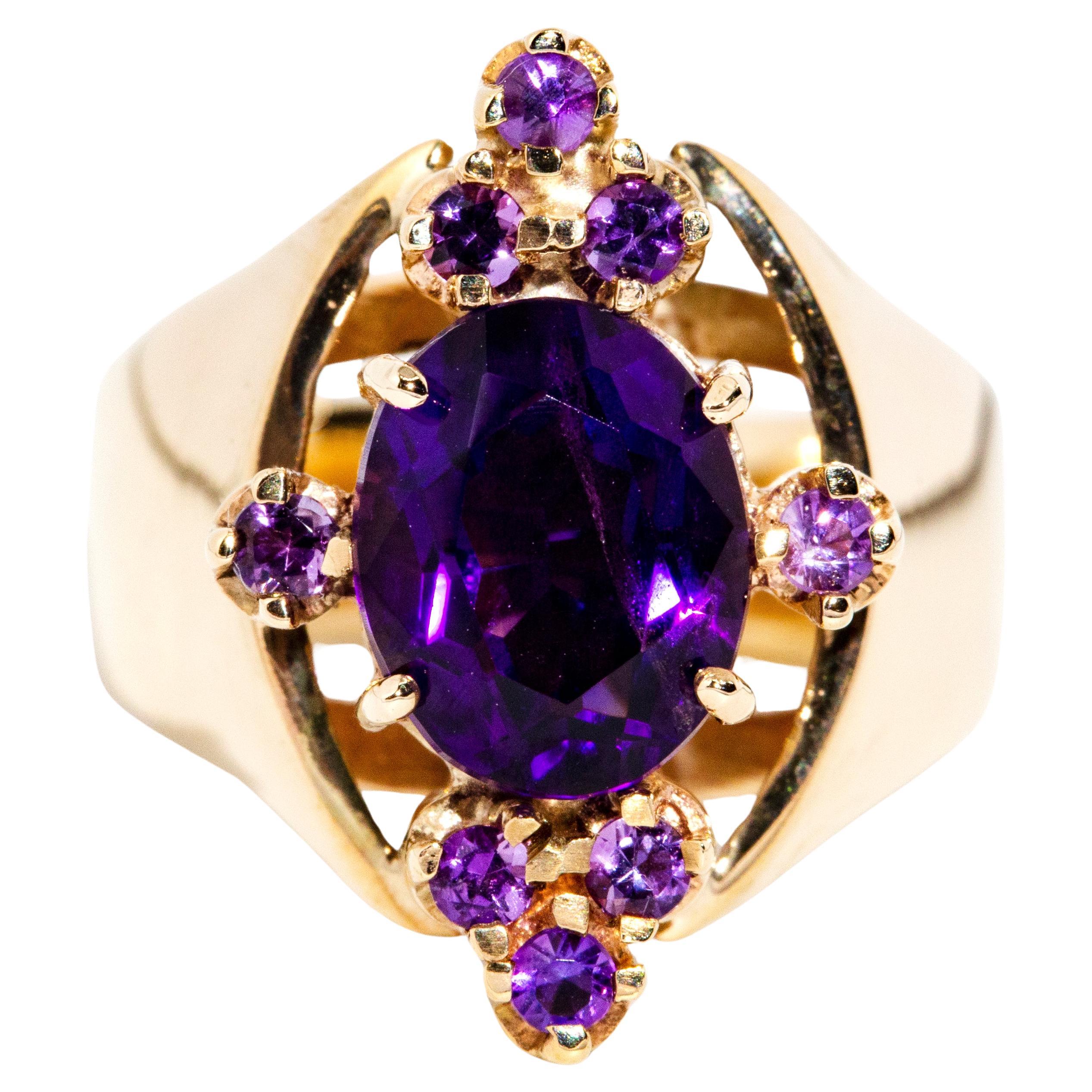 Vintage Circa 1970s Deep Purple Amethyst Cluster Cocktail Ring 9 Carat Gold For Sale