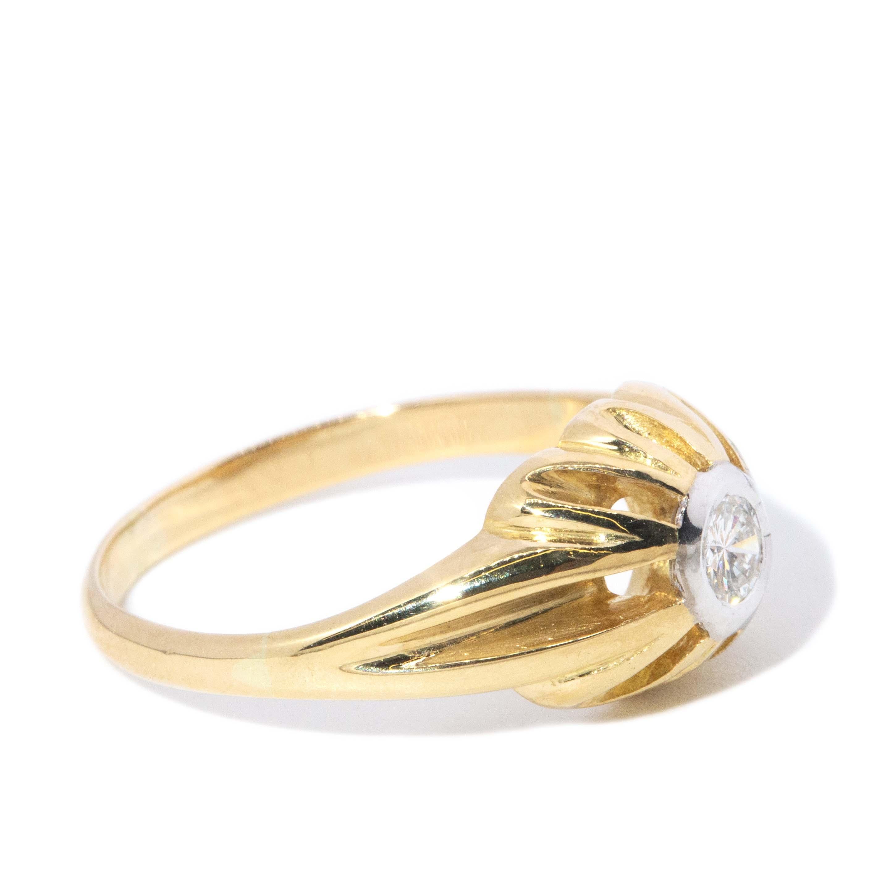 Anillo Gitano Vintage Circa 1970 Diamantes Oro Amarillo 18 Quilates en venta 1