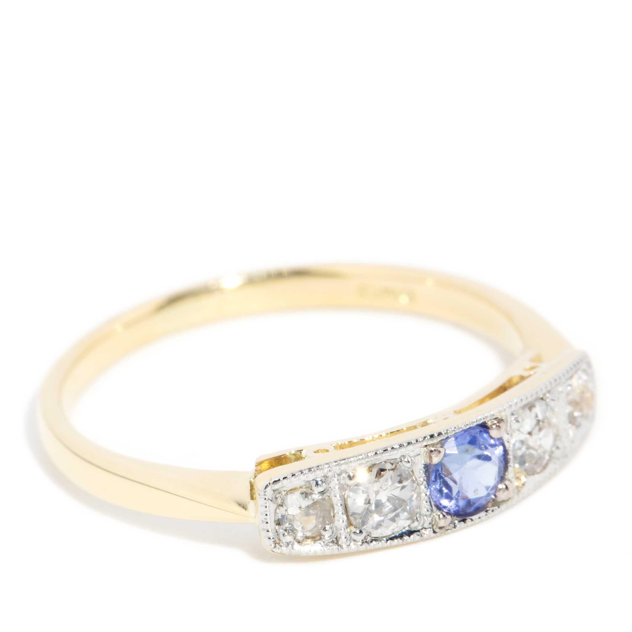 Bague vintage des années 1970 en or jaune et blanc 18 carats avec diamants et saphirs Bon état - En vente à Hamilton, AU