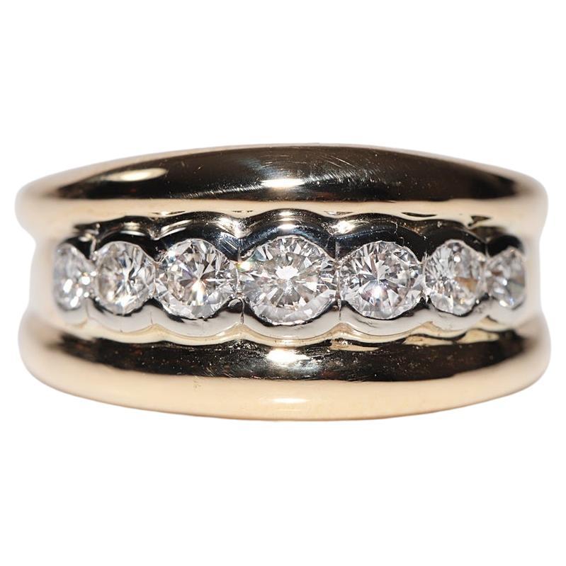 Vintage Circa 1970s Handcrafted 18k Gold Natural Diamond Decorated Bant Ring
