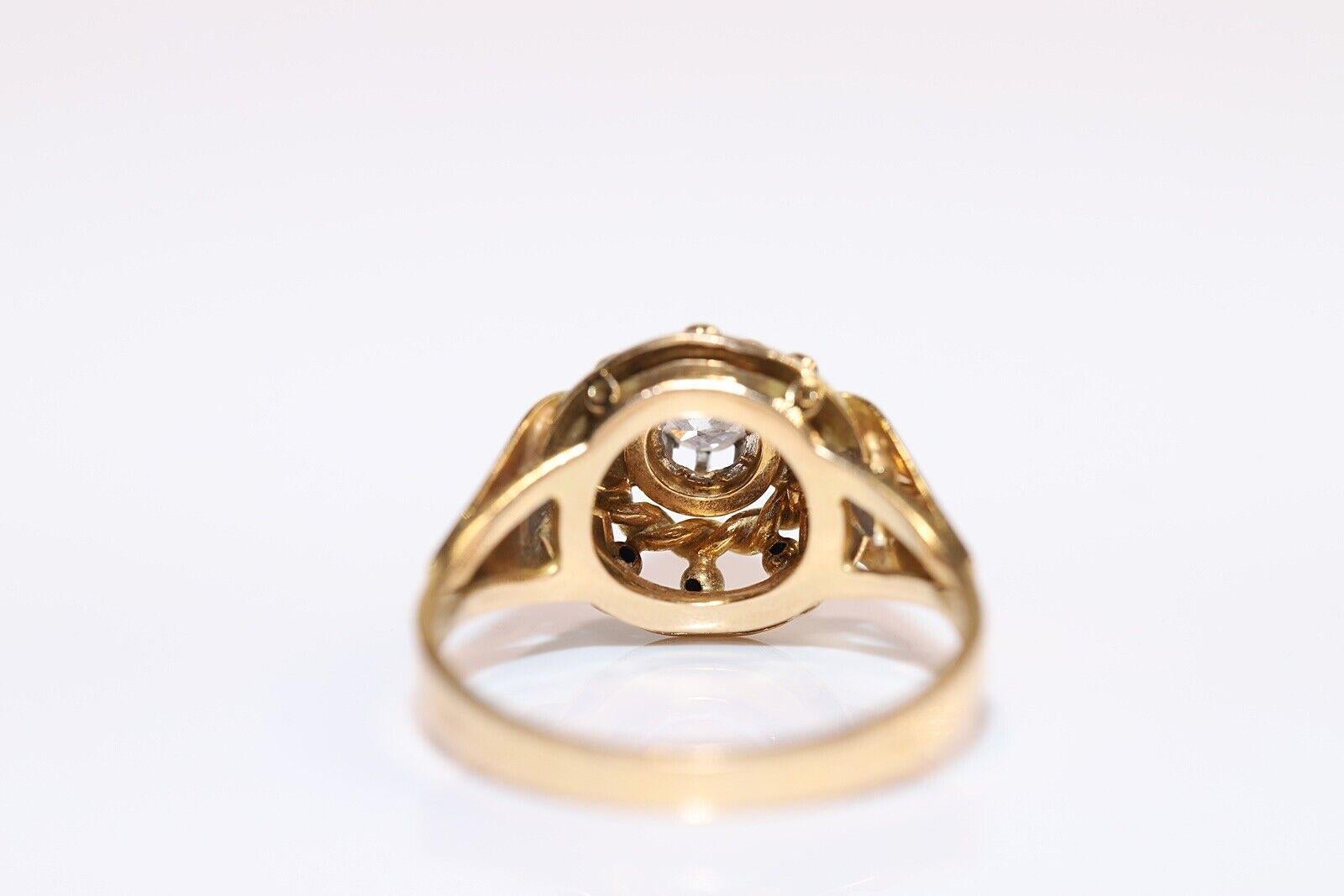 Vintage CIRCA 1970er Jahre handgefertigt 18k Gold natürlichen Diamanten verziert Ring (Brillantschliff) im Angebot