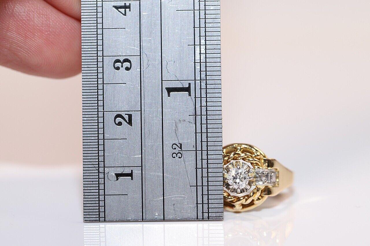 Vintage CIRCA 1970er Jahre handgefertigt 18k Gold natürlichen Diamanten verziert Ring Damen im Angebot