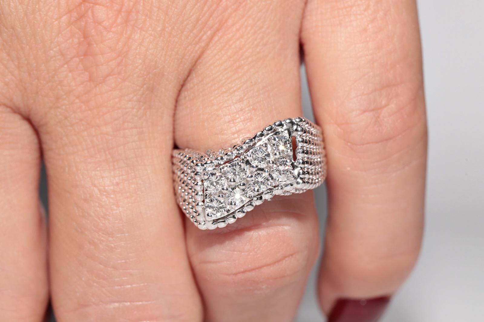 Vintage CIRCA 1970er Jahre Handgefertigt 18k Weißgold Natürlicher Diamant Starker Ring im Angebot 9