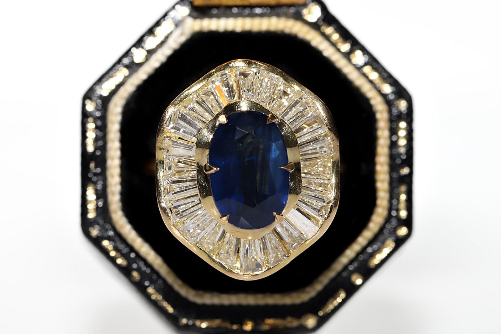 Vintage Circa 1970s Natural Baguette Cut Diamond And Sapphire Cluster Ring  In Good Condition In Fatih/İstanbul, 34